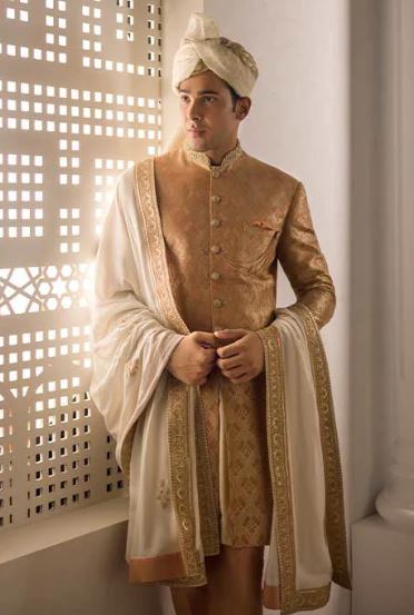 Turban With Sherwani For Dulha